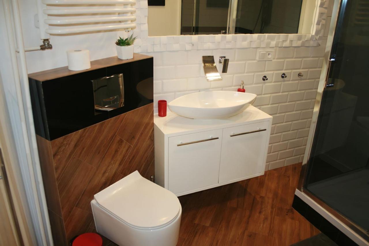 Apartament Rosso Apartment Torun Exterior photo