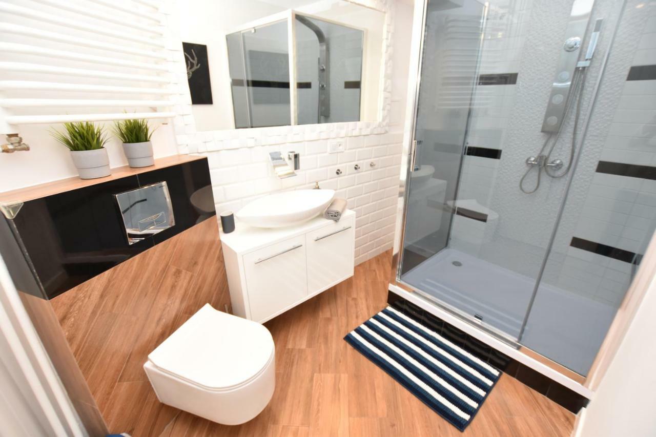 Apartament Rosso Apartment Torun Exterior photo